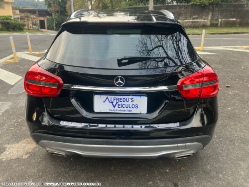 Mercedes-Benz GLA 200 ADVANCE 2014/2015